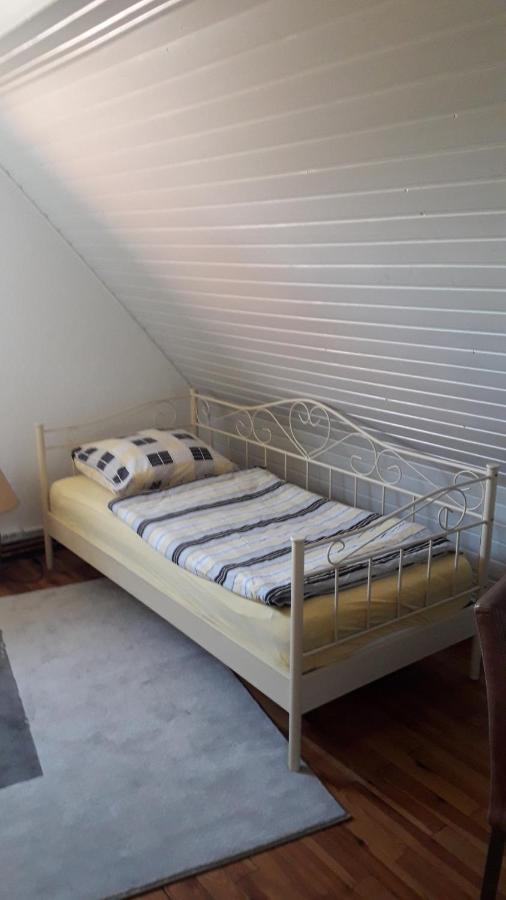 Ferienwohnung Pascale Меттлах Екстер'єр фото
