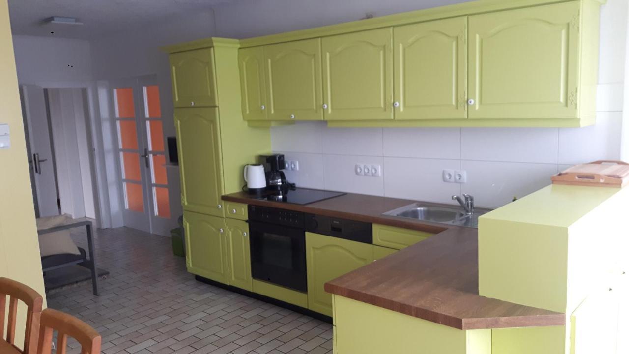 Ferienwohnung Pascale Меттлах Екстер'єр фото