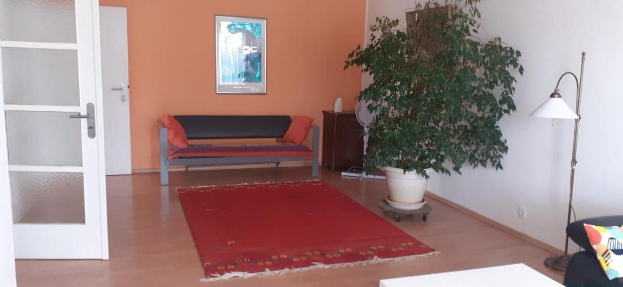 Ferienwohnung Pascale Меттлах Екстер'єр фото
